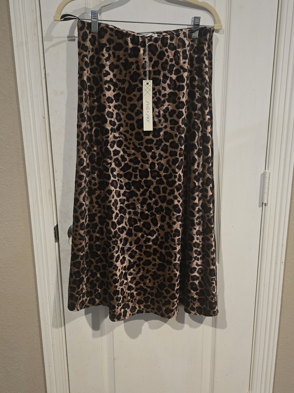 She + Sky Leopard Print Satin Midi Skirt - Brown & Black